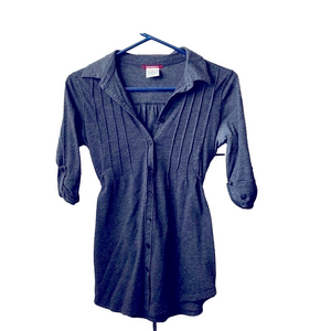 grey union bay shirt button down with 3/4 sleeve blouse